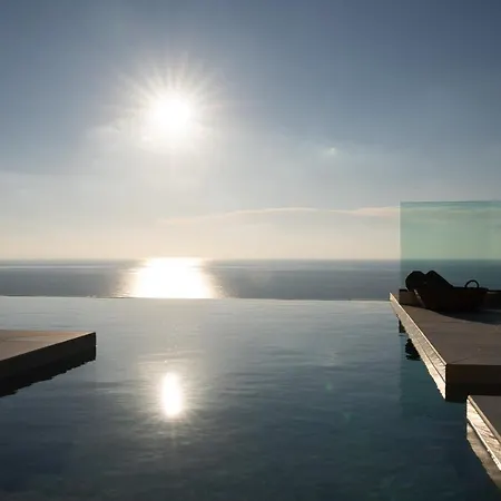 The Wave Grande Kathisma Lefkada